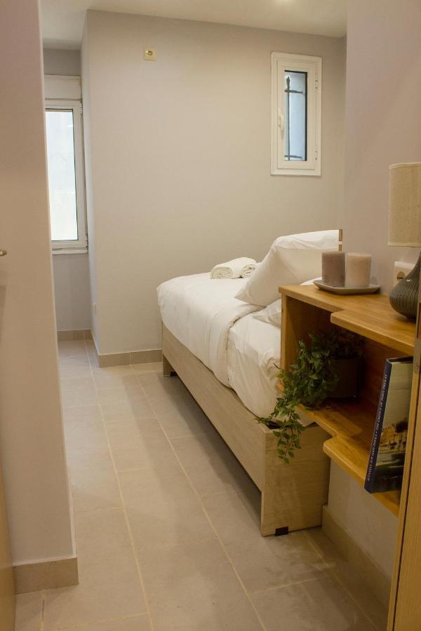 12 Keys Athens Apartments Ngoại thất bức ảnh