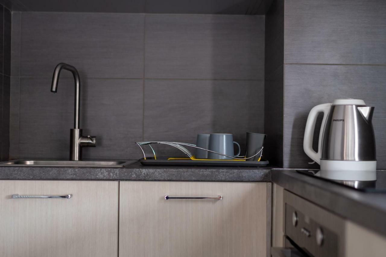 12 Keys Athens Apartments Ngoại thất bức ảnh